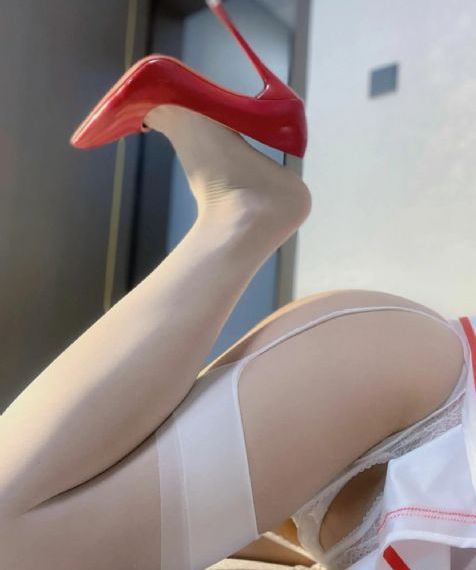 爱美女裸体诱惑_BD国语天堂在线