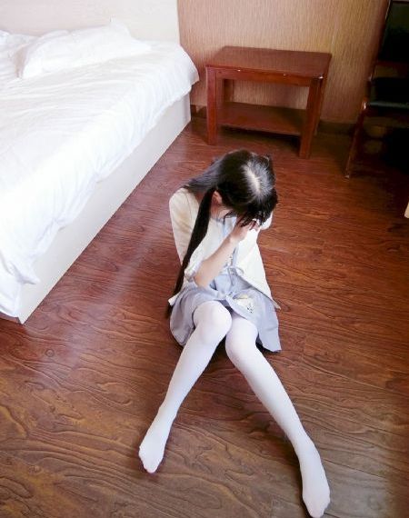 jk裙底下的视角_超清影视在线观看