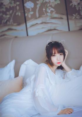 久久亚洲男人第一av网站香蕉_电影无删减版